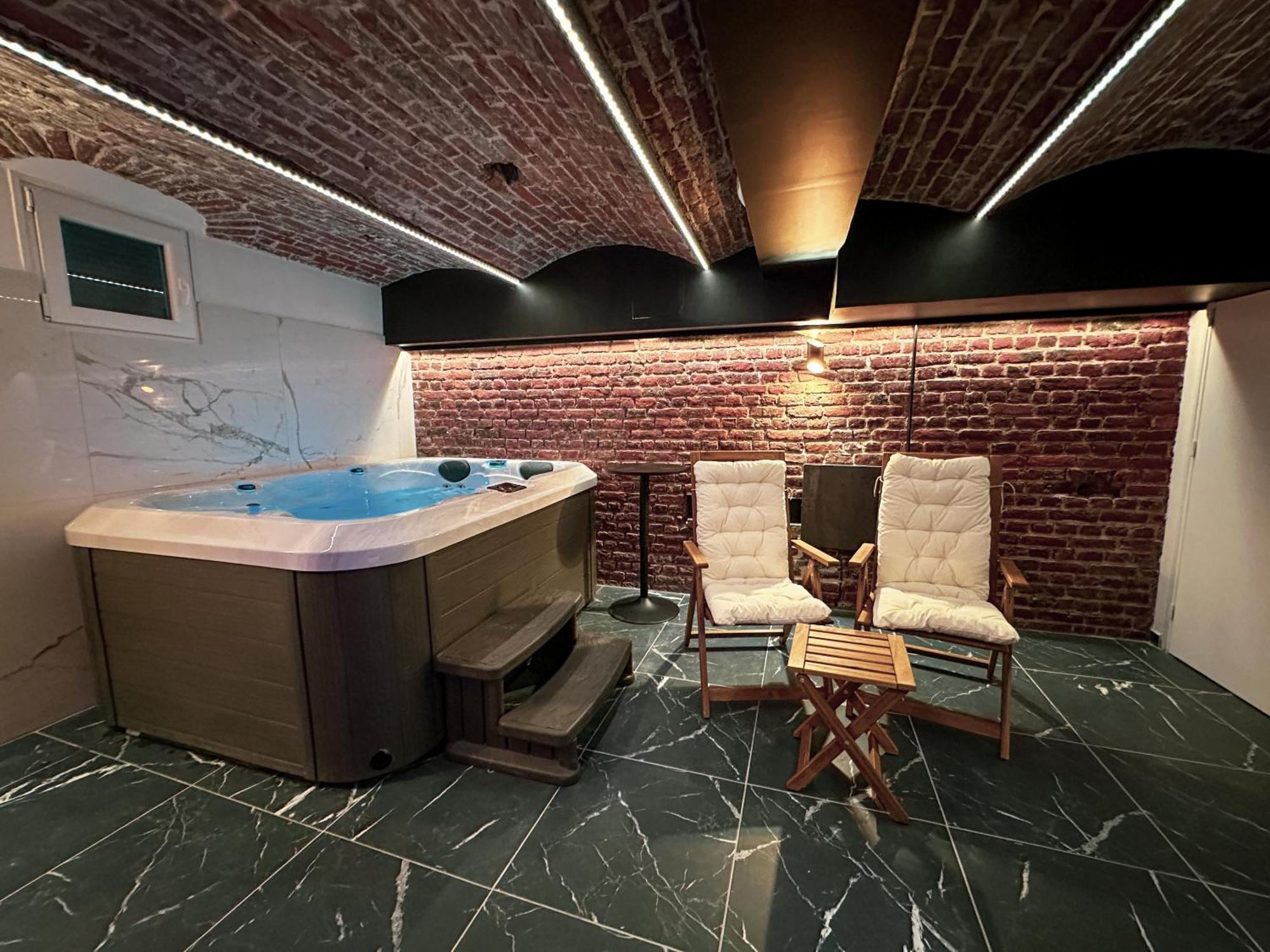 Le Bijou - Appartement, Sauna Et Jacuzzi - Lille Exterior foto